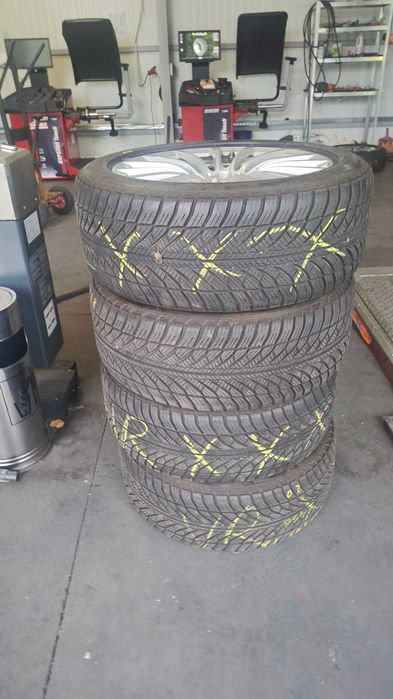 Jante BMW Seria 5 G30 G31 Anvelope iarna Goodyear Runflat 245 45 18