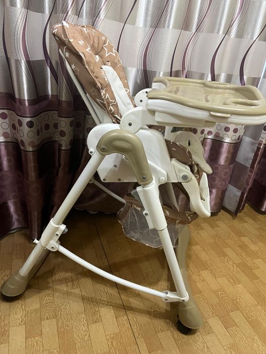 Детский стул для кормления
