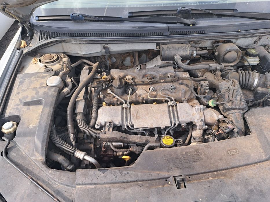 Тойота Авенсис 2.0 D на части !