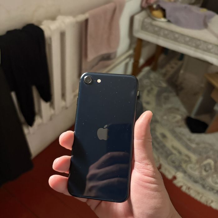 Продам Айфон Se Срочно!!!