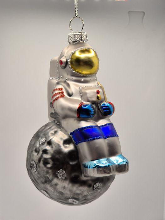 Новые, елочные игрушки