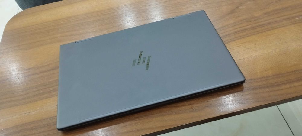 HP Envy 360 sensor ekran