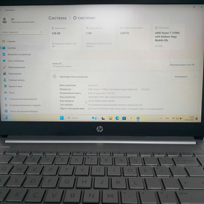 HP 14s AMD Ryzen 7 3700U 8/256 GB