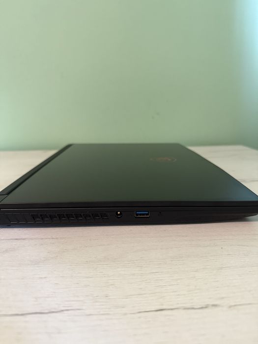 Laptop gaming MSI GF63 Thin 9SC