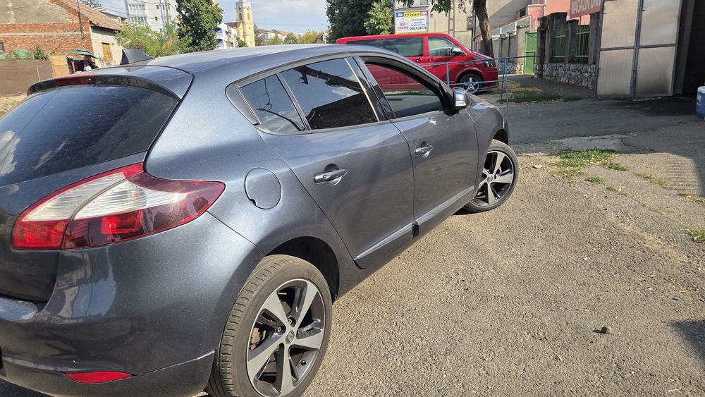 Renault megane  1.5 DCI 2015 Automat