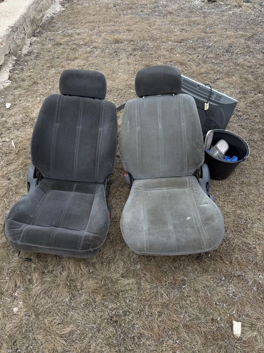 Сиденье 2 шт нисан сани