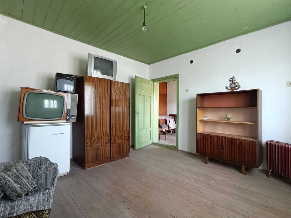 Продава се Къща в с. Иванча, Област Велико Търново - 200 кв.м за 141 €/кв.м - Снимка #11