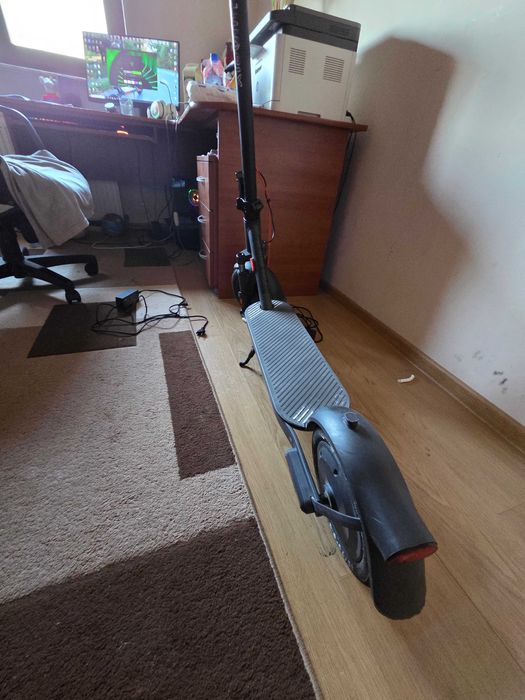 Vand trotineta electrica xioami elite-Pret negociabil