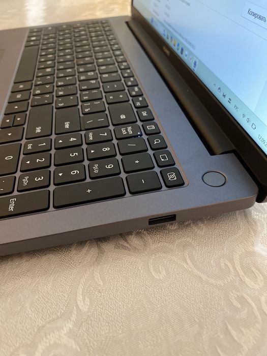 Ноутбук Huawei MateBook D16