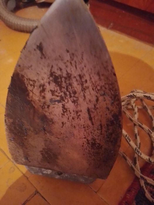 Утюг советский .