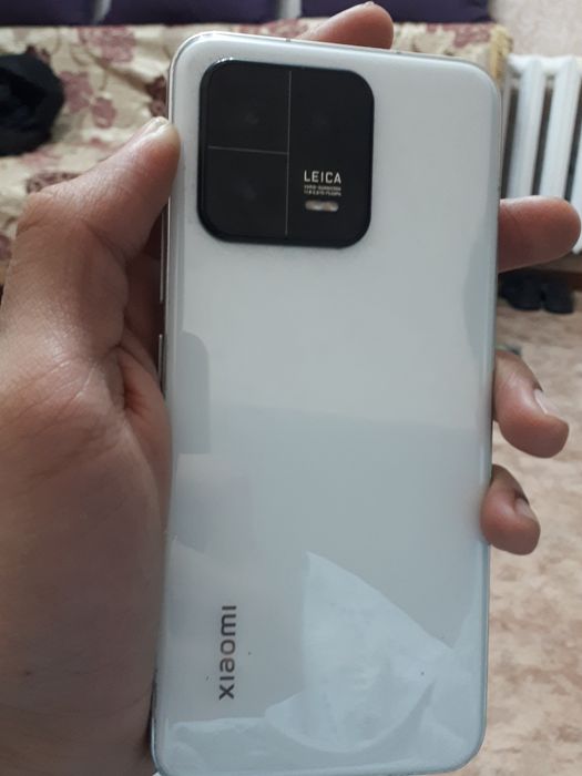 Xiaomi 13 12/512gb