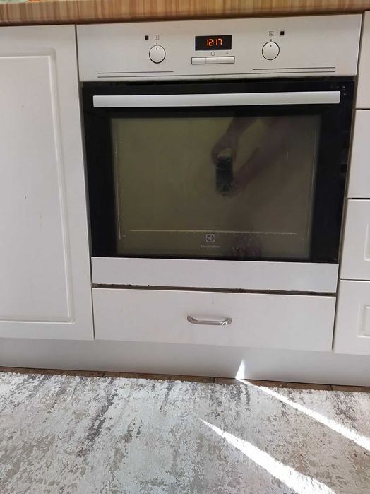 Фурна за вграждане Electrolux