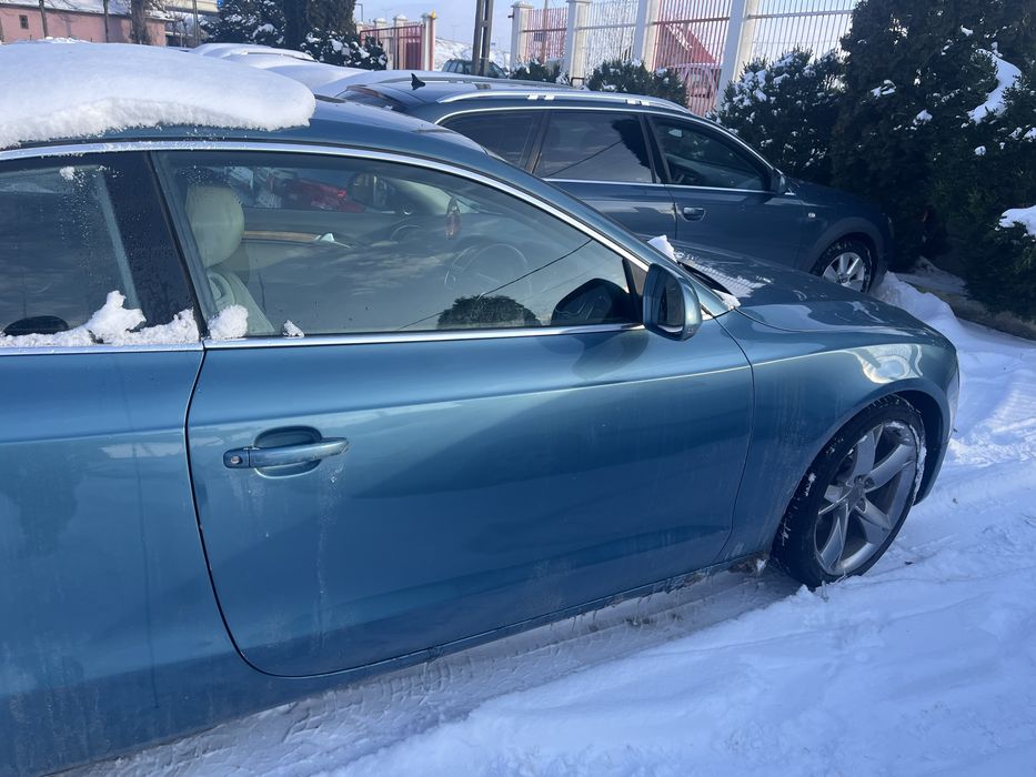 Usa dreapta fata audi a5 2008 coupe