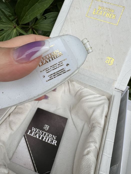 Продам парфюм оригинал Western Leather White Alexandre.J
