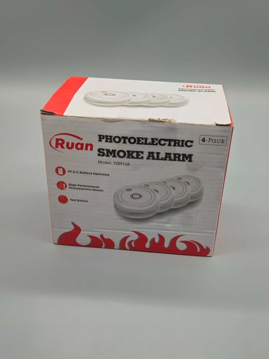 Комплект 4 бр. фотоелектрични датчици за дим магнитен монтаж и 9V бат.