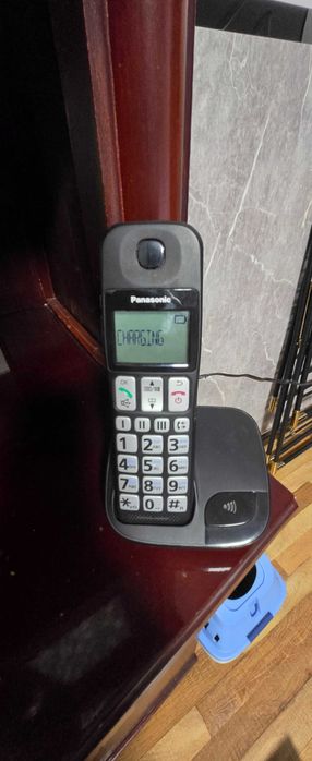 Стационарный телефон