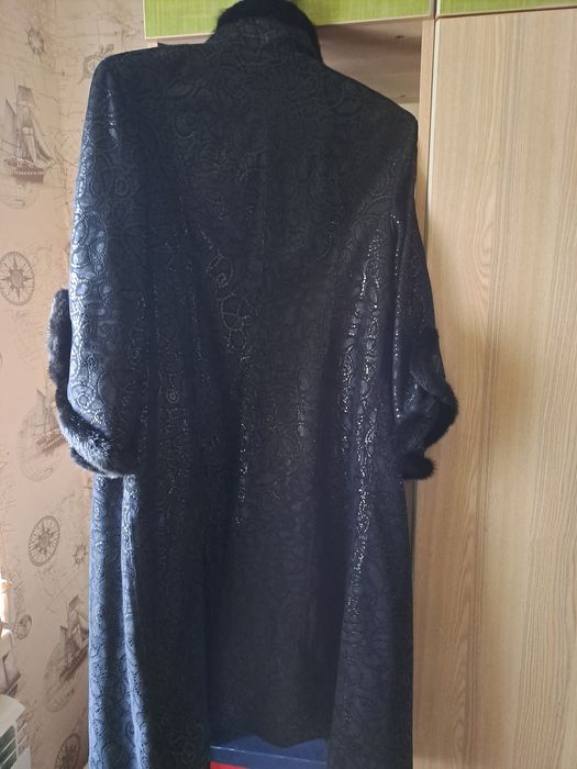 Продаю женские вещи