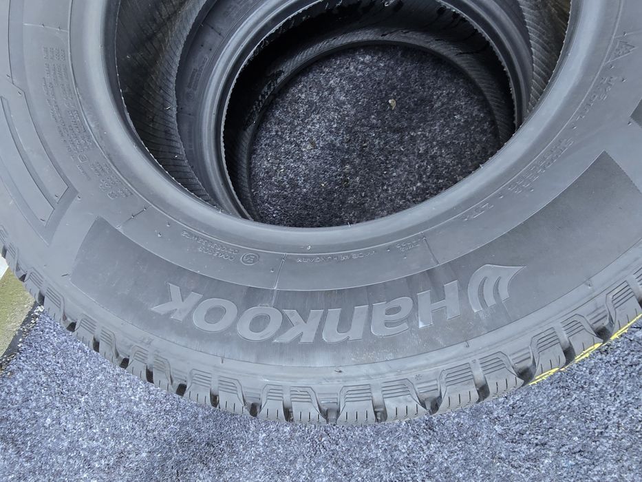 235 65 16c hankook NOI FARA ETICHETA