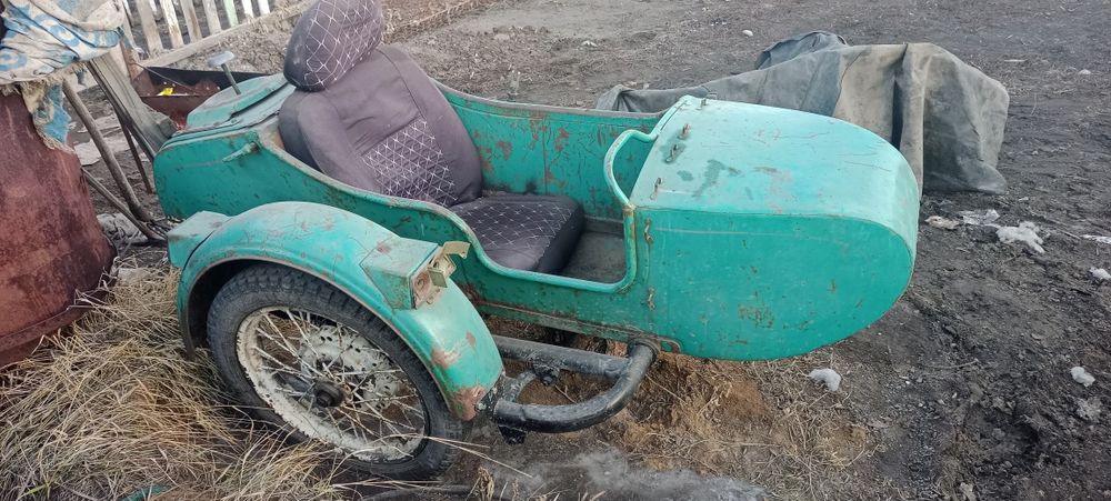 Продам коляску мотоцика урал срочно!!!