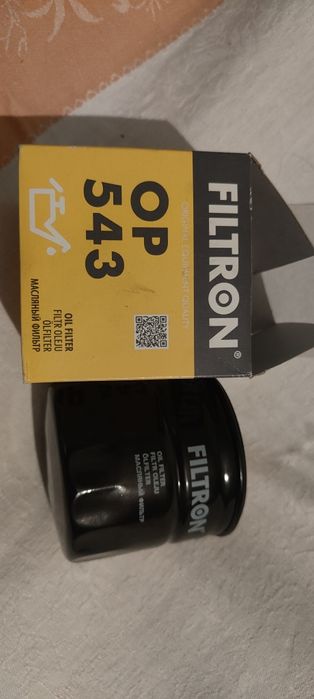 Продавам маслен филтър OP 543. Цена 10 лв.
