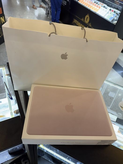 Macbook Neo Apple