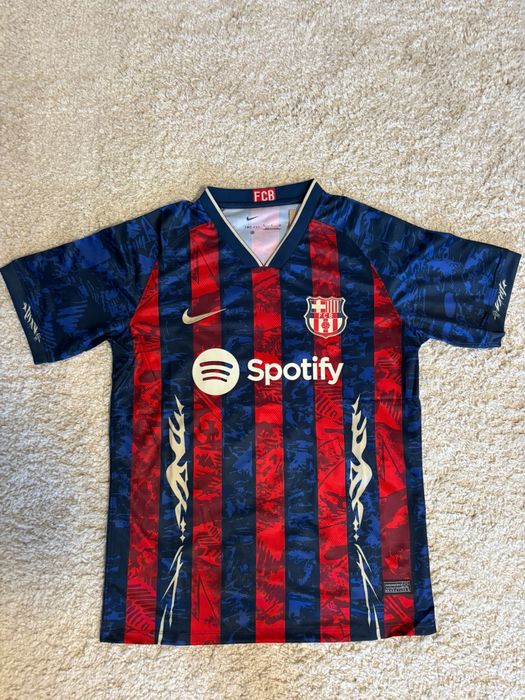Tricouri fotbal noi cu diverse echipe