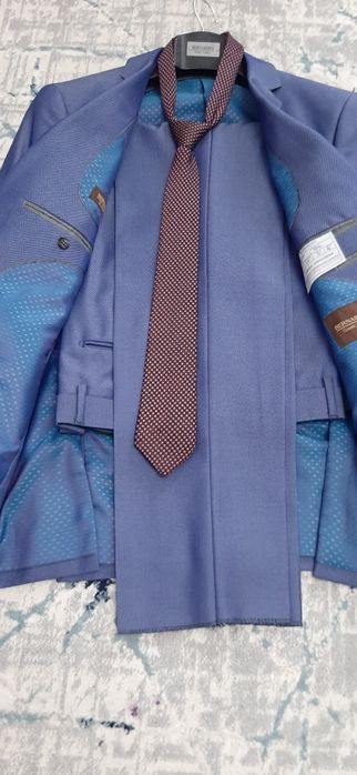 Костюм новый бернардино