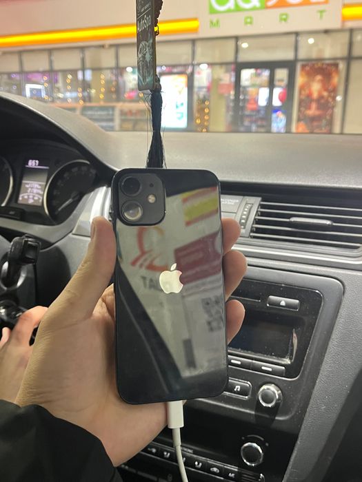 Айфон 12 мини 75емкость 64гб