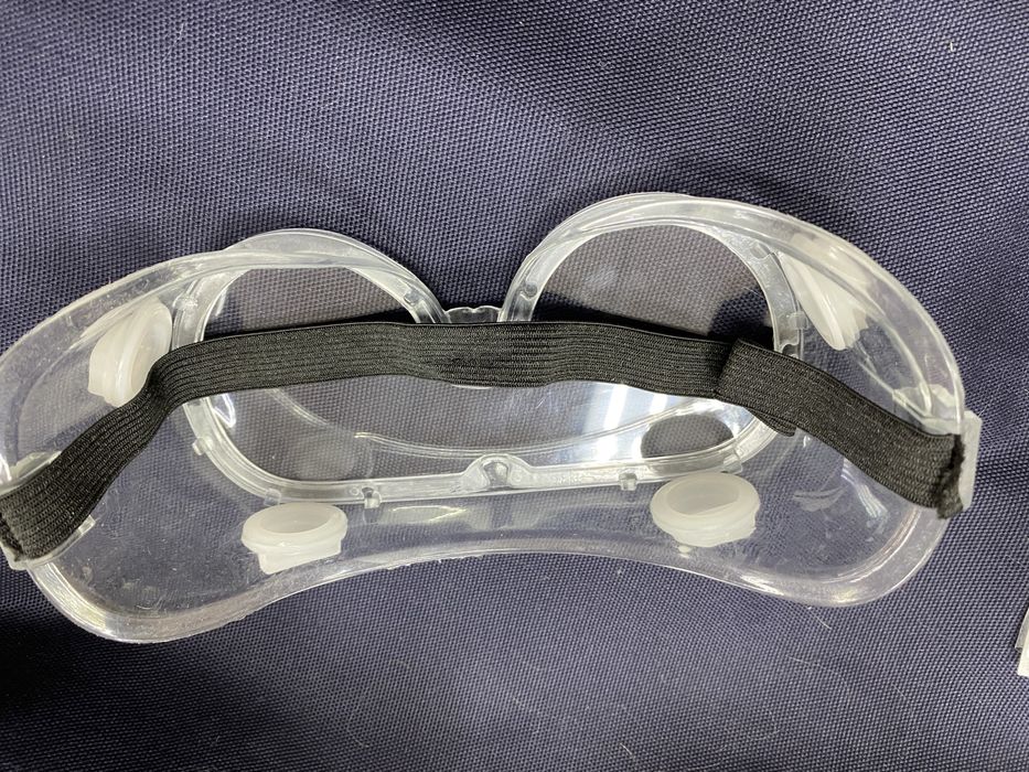 Продам защитные очки