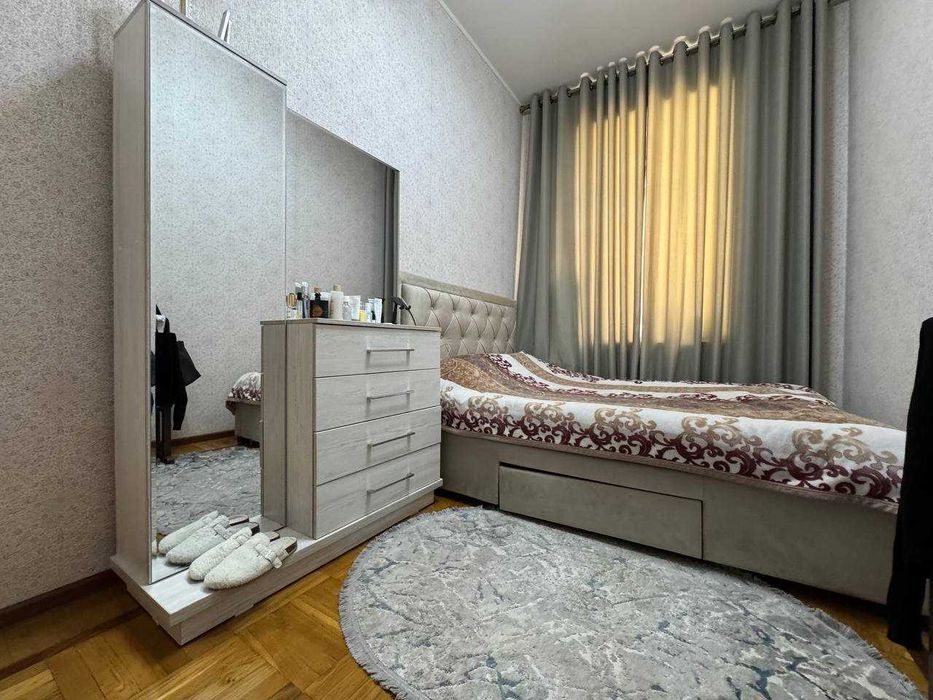 Навои, Высокопотолочка! , 3/3/4, 75 м2, Анхор