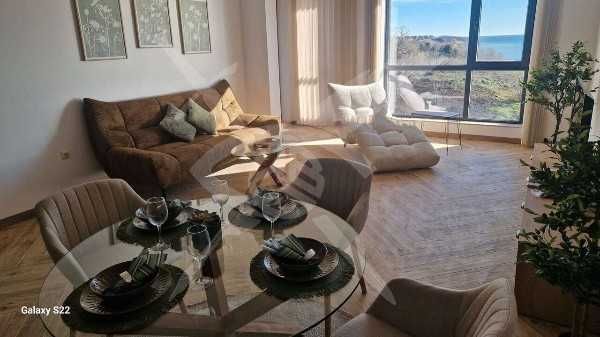 Тристаен - Сарафово