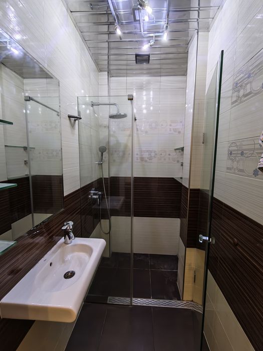 ТРИСТАЕН АПАРТАМЕНТ В гр. Варна , кв. Младост 2 бл. 127