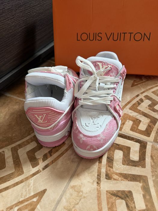 Louis Vuitton TRAINERS