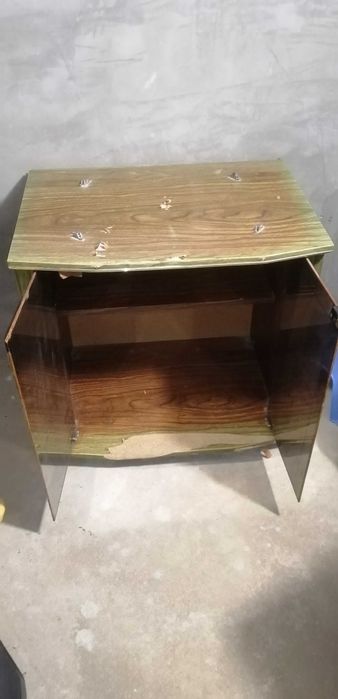 Тумбочка под телевизор