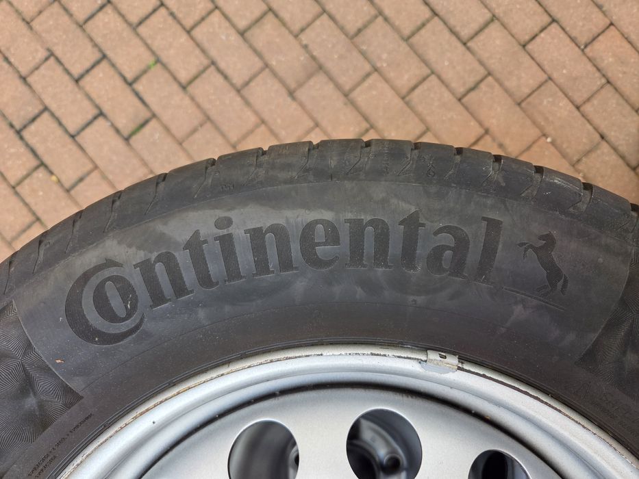 Roti 16" cu anvelope CONTINENTAL 215/65/16