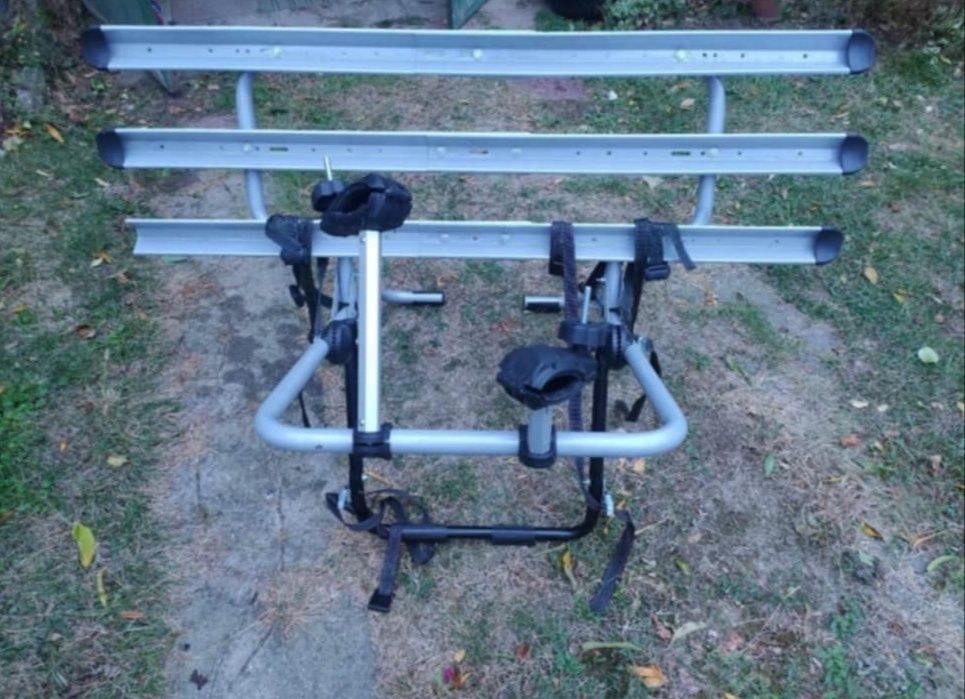 Авто-стойка за велосипеди