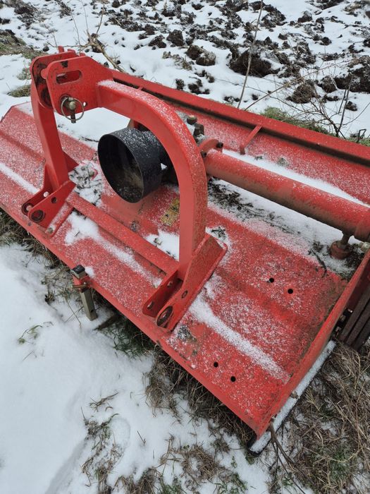 Vand utilaje agricole in perfecta stare de functionare!!!