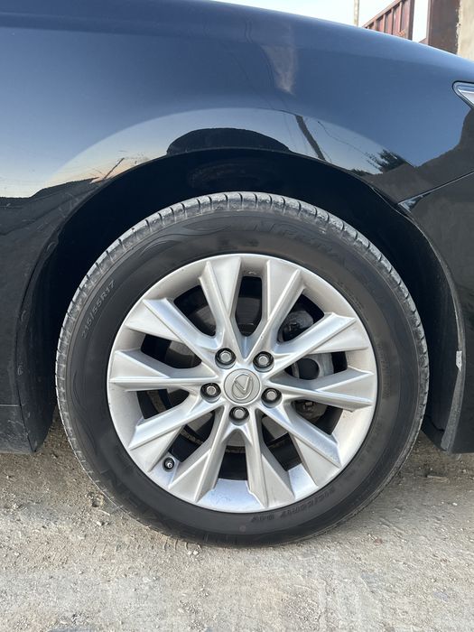 Диски от Lexus ES 300H