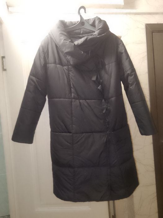 Пуховик женский..