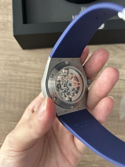 Hublot часы с коробкой