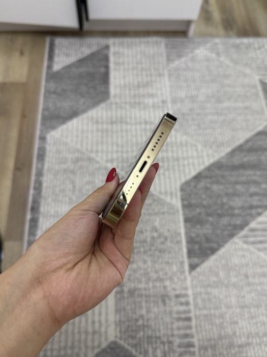 Обменяю Iphone 13 pro max