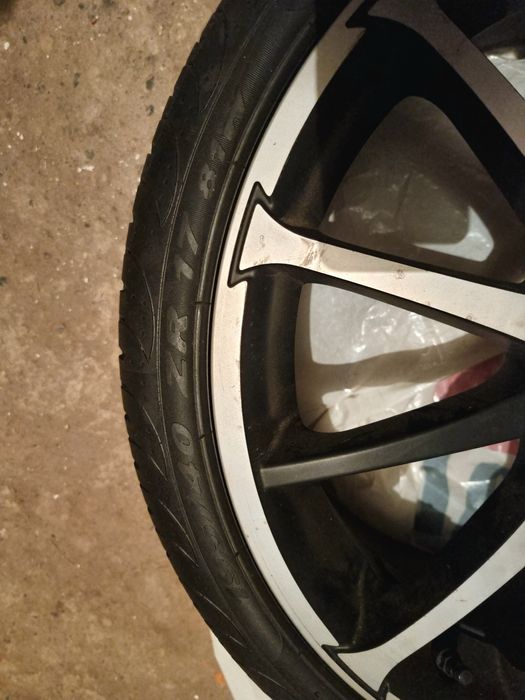 Jante RC Design RC18 cu Cauciucuri Pirelli