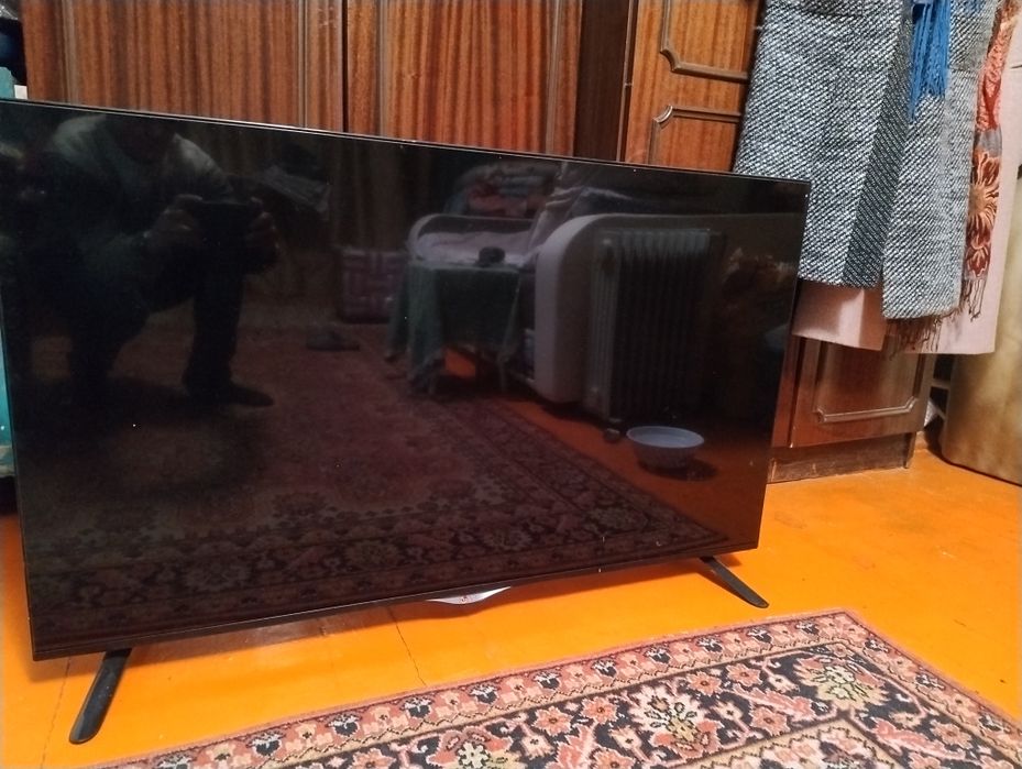 Телевизор LG смарт