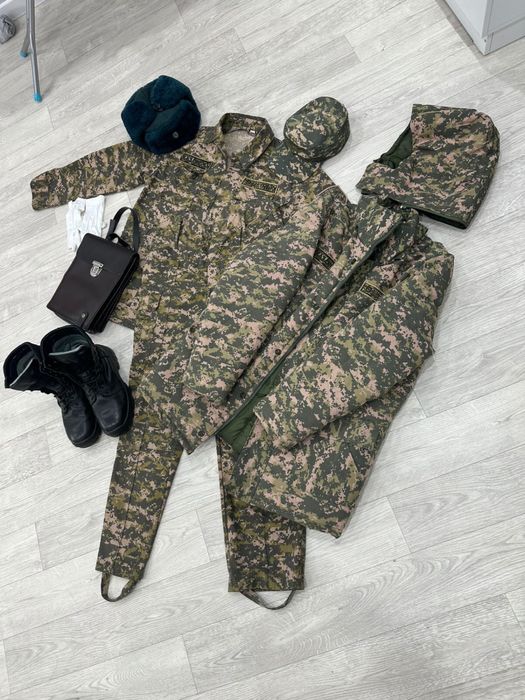 Продам военую форму в  отличном состоянии .