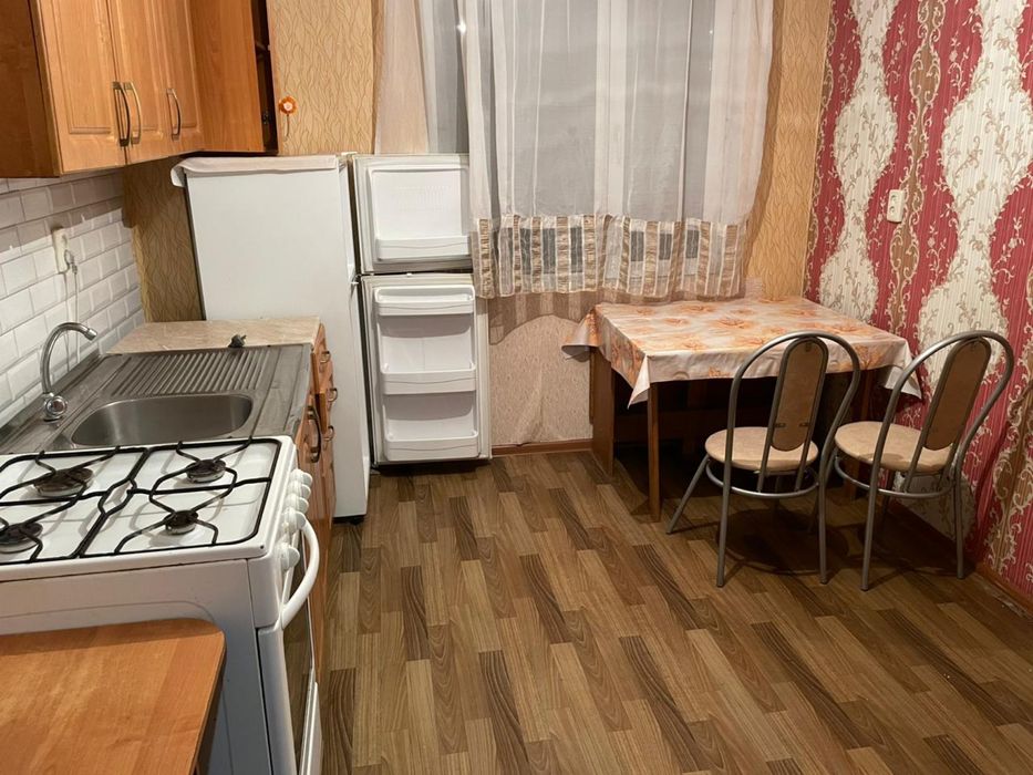 Сдаю частный дом во дворе