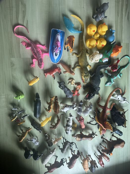 Оригинашни Барби и лот животни