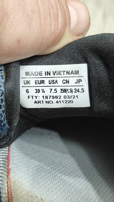 Salomon mărimea 39.5