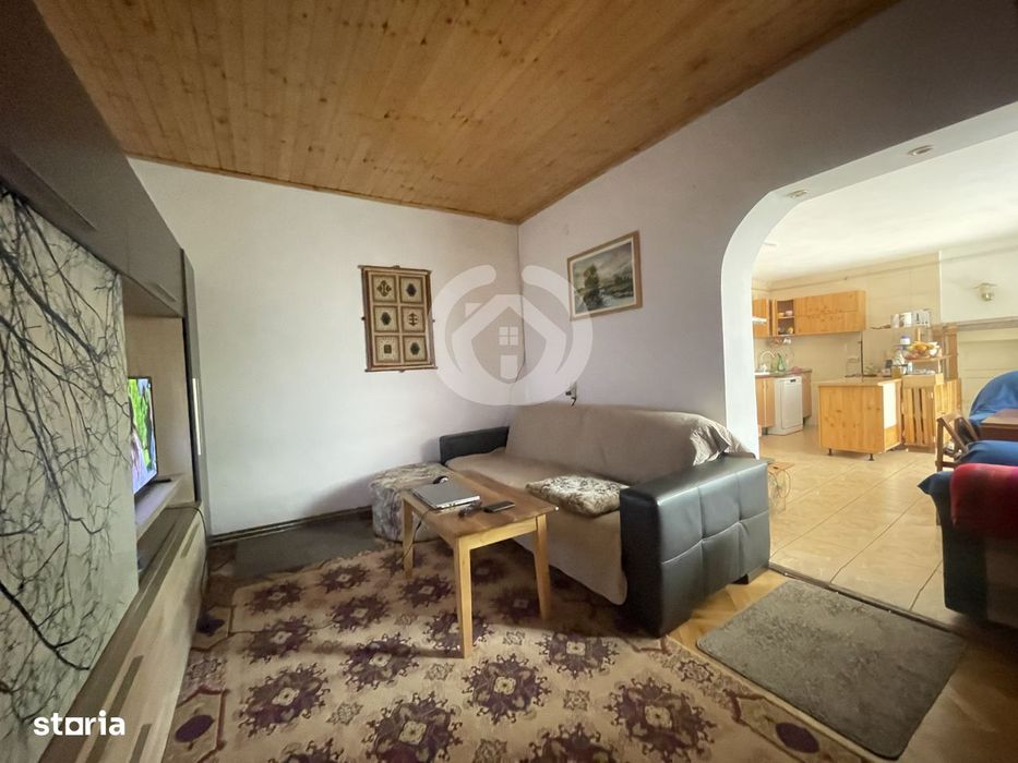 Casa individuala cu 5 camere si 434 mp teren – Sibiu
