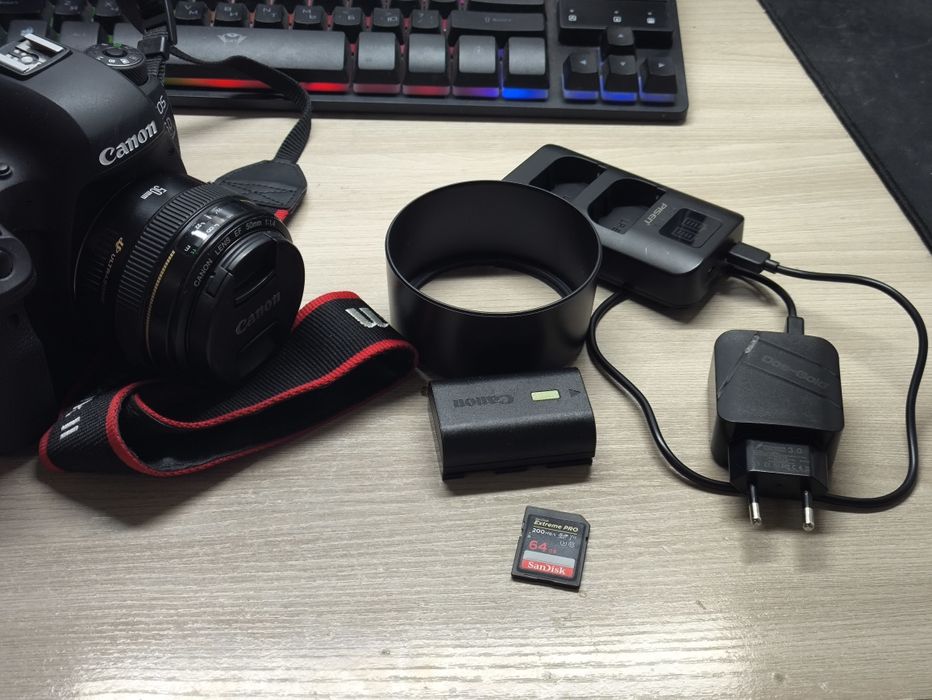 Canon 6D mark2 50mm f1.4