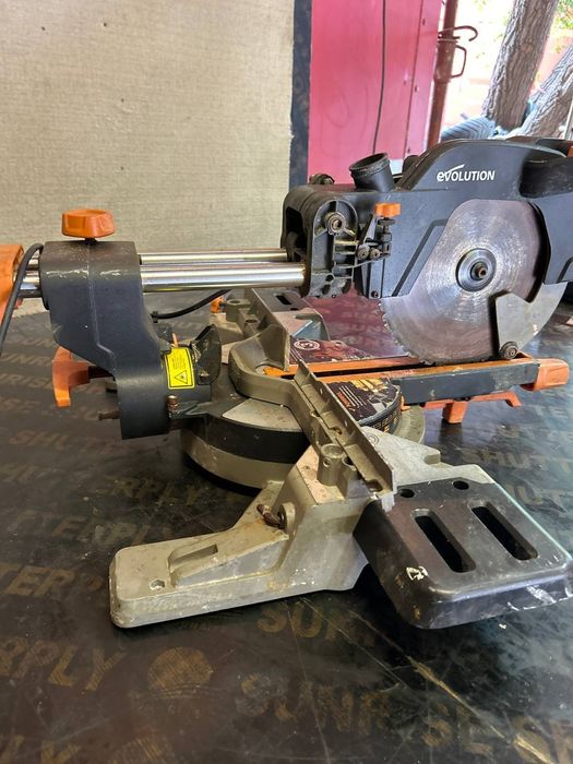 Пендула герунг 305мм издърпващ потапящ циркуляр